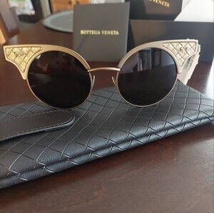 BOTTEGA VENETA SUNGLASSES BRONZE NWT COA - Box & Paperwork - Nordstrom Cat Eye